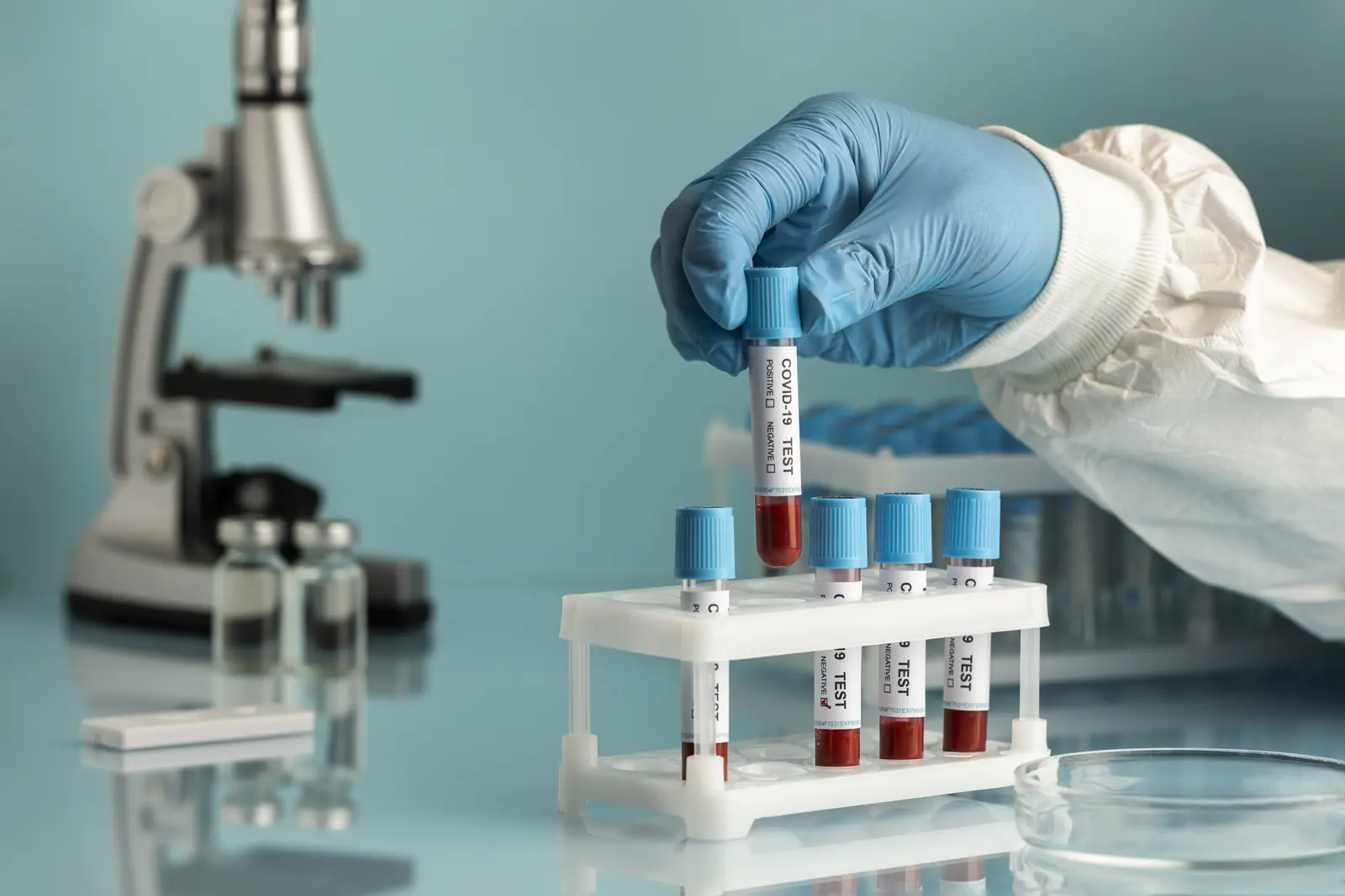 Laboratory work and specimen handling at AIMS